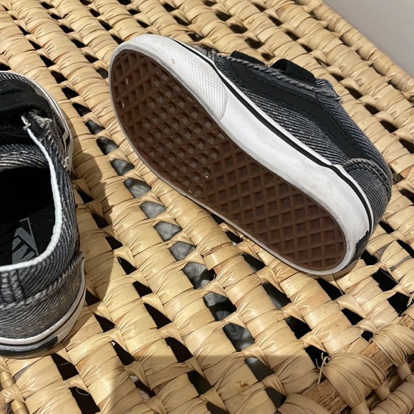 Vans Toddler Old Skool size 4.5 - Picture 2 of 2